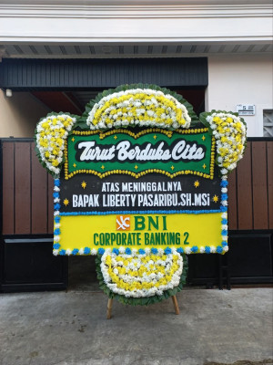 Papan Bunga Duka di Pegasing