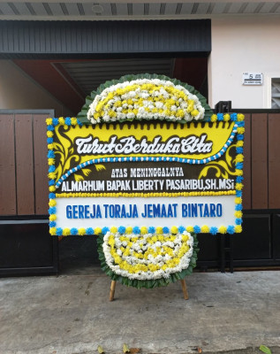 Papan Bunga Duka di Pegasing
