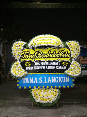 Papan Bunga Duka di Pegasing